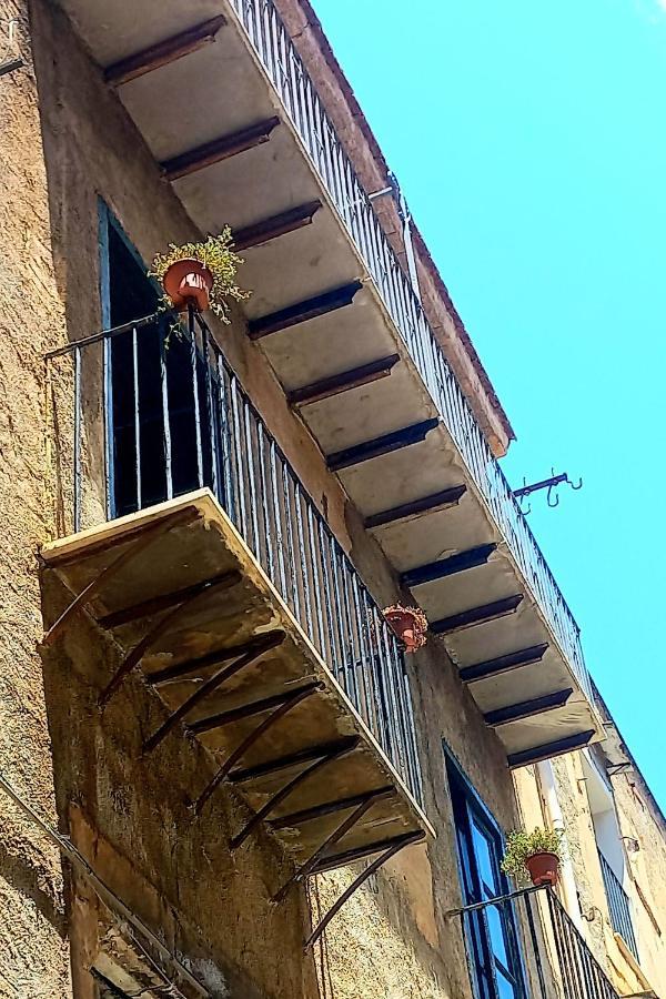 Suite Della Cattedrale Palermo Exteriör bild